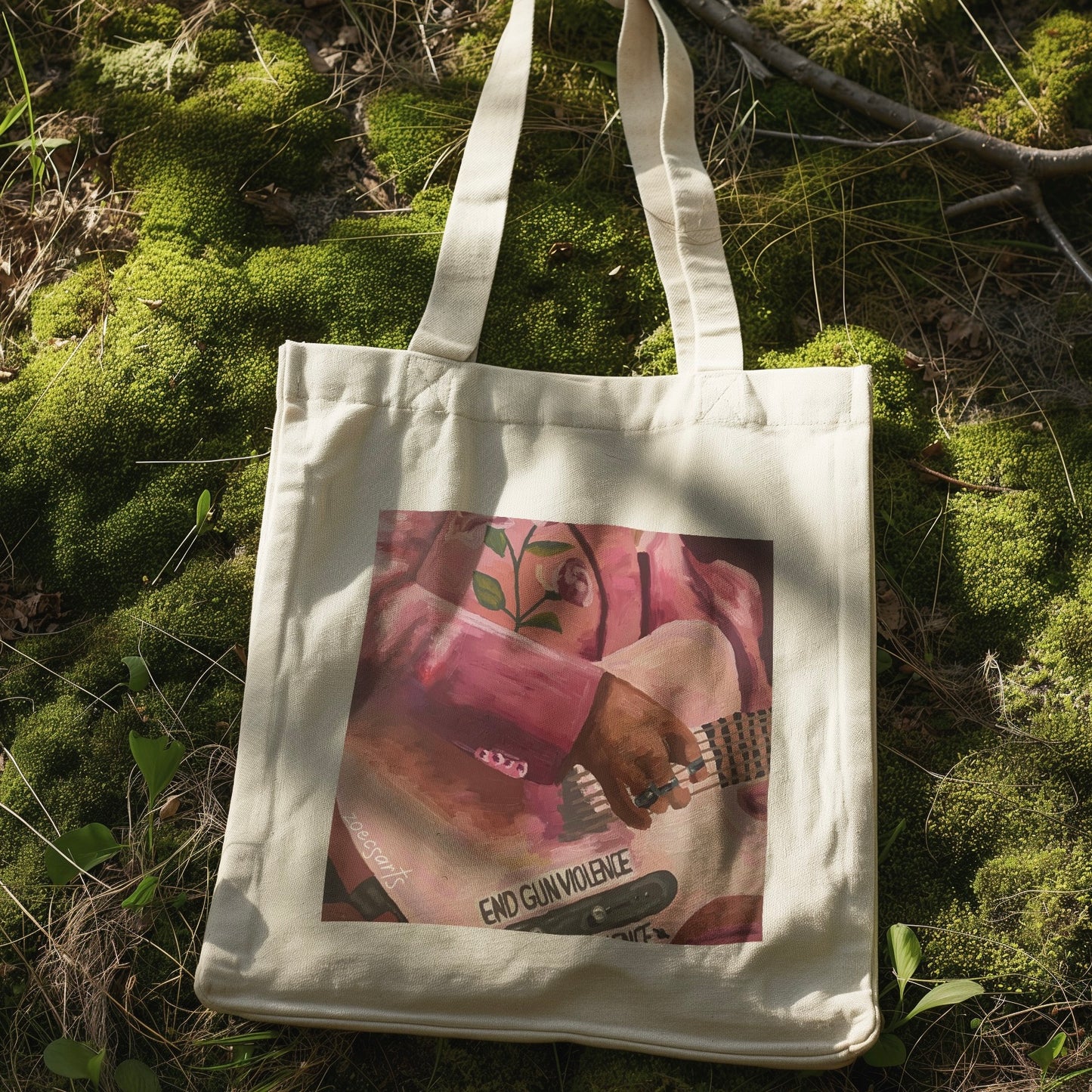 ‘LIVE ON TOUR’ tote